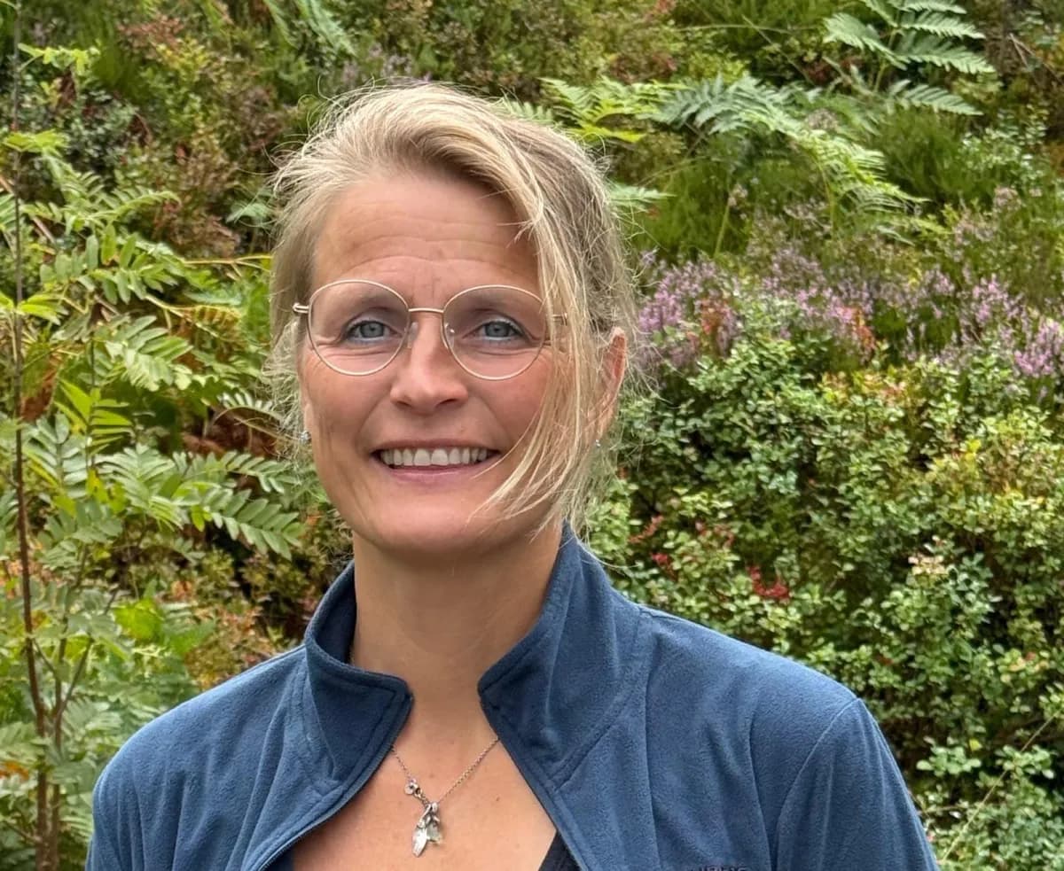 Heidi Teschke - Erfaren integrativ psykoterapeut med over 30 års erfaring innen helse og terapi